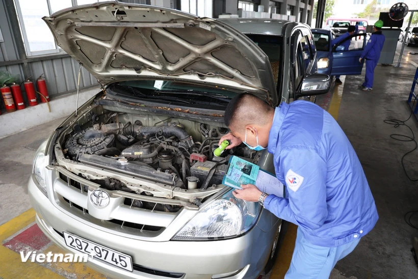 Chưa đủ cơ sở để tăng giá dịch vụ đăng kiểm xe ôtô từ ngày 20/1 tới