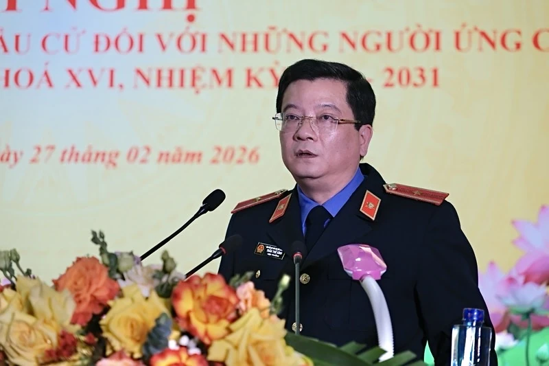 Các ứng cử viên ĐBQH khóa XVI tiếp xúc cử tri, vận động bầu cử tại đơn vị bầu cử số 5