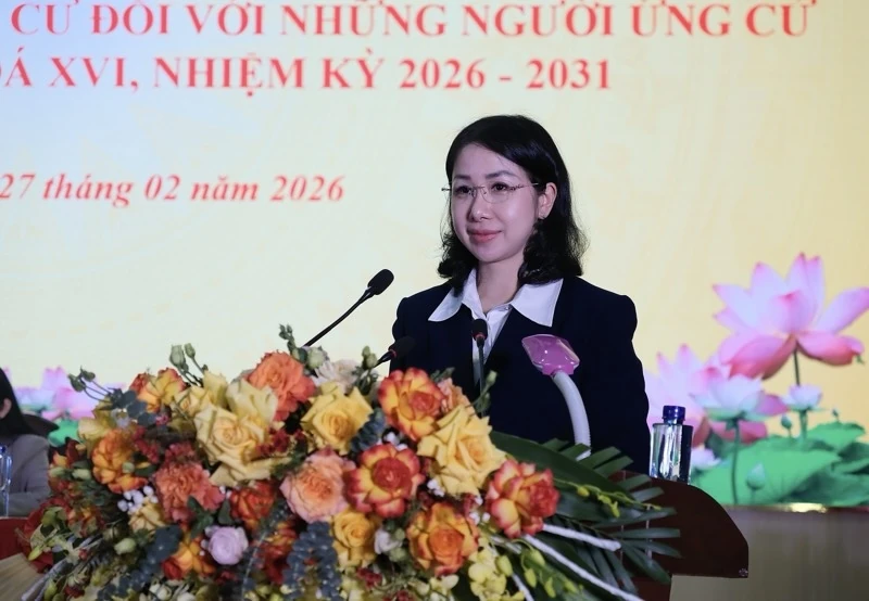 Các ứng cử viên ĐBQH khóa XVI tiếp xúc cử tri, vận động bầu cử tại đơn vị bầu cử số 5