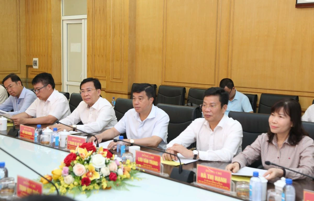 Đoàn công tác tỉnh Lâm Đồng thăm, làm việc tại Khu kinh tế Nghi Sơn