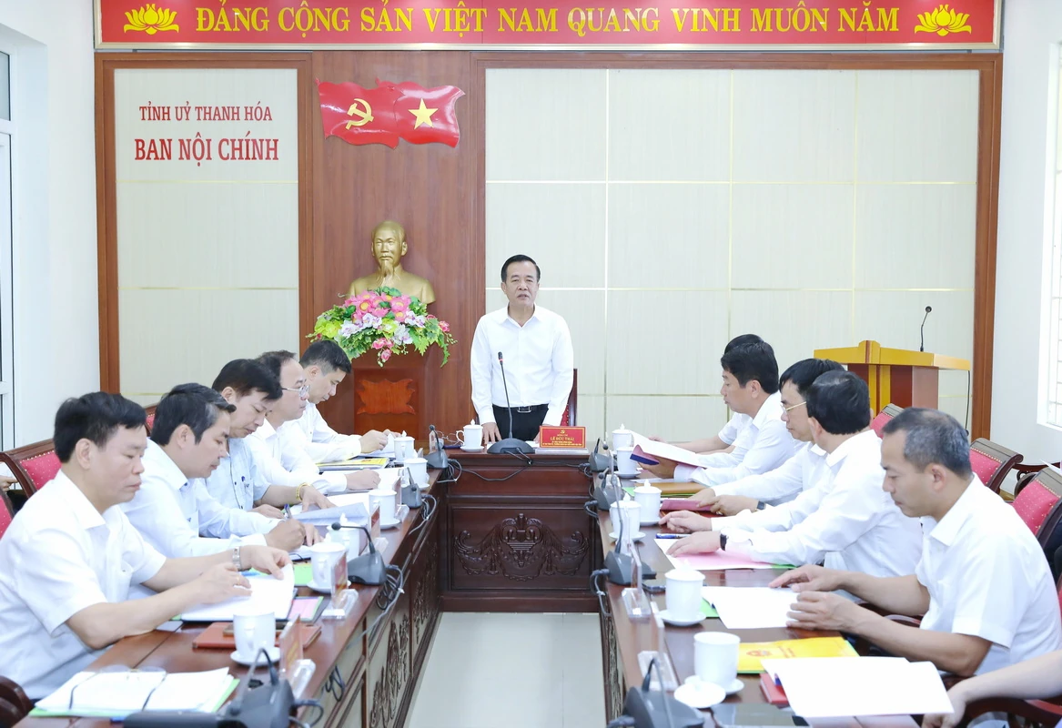 Chuyển mạnh tư duy từ “chống” sang “phòng là chính”, nhằm hạn chế thấp nhất các sai phạm, tiêu cực