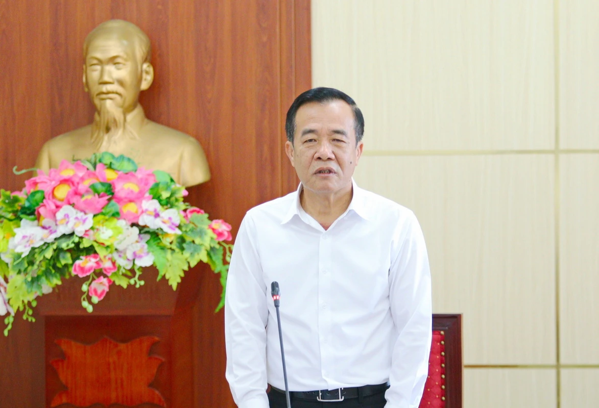 Chuyển mạnh tư duy từ “chống” sang “phòng là chính”, nhằm hạn chế thấp nhất các sai phạm, tiêu cực
