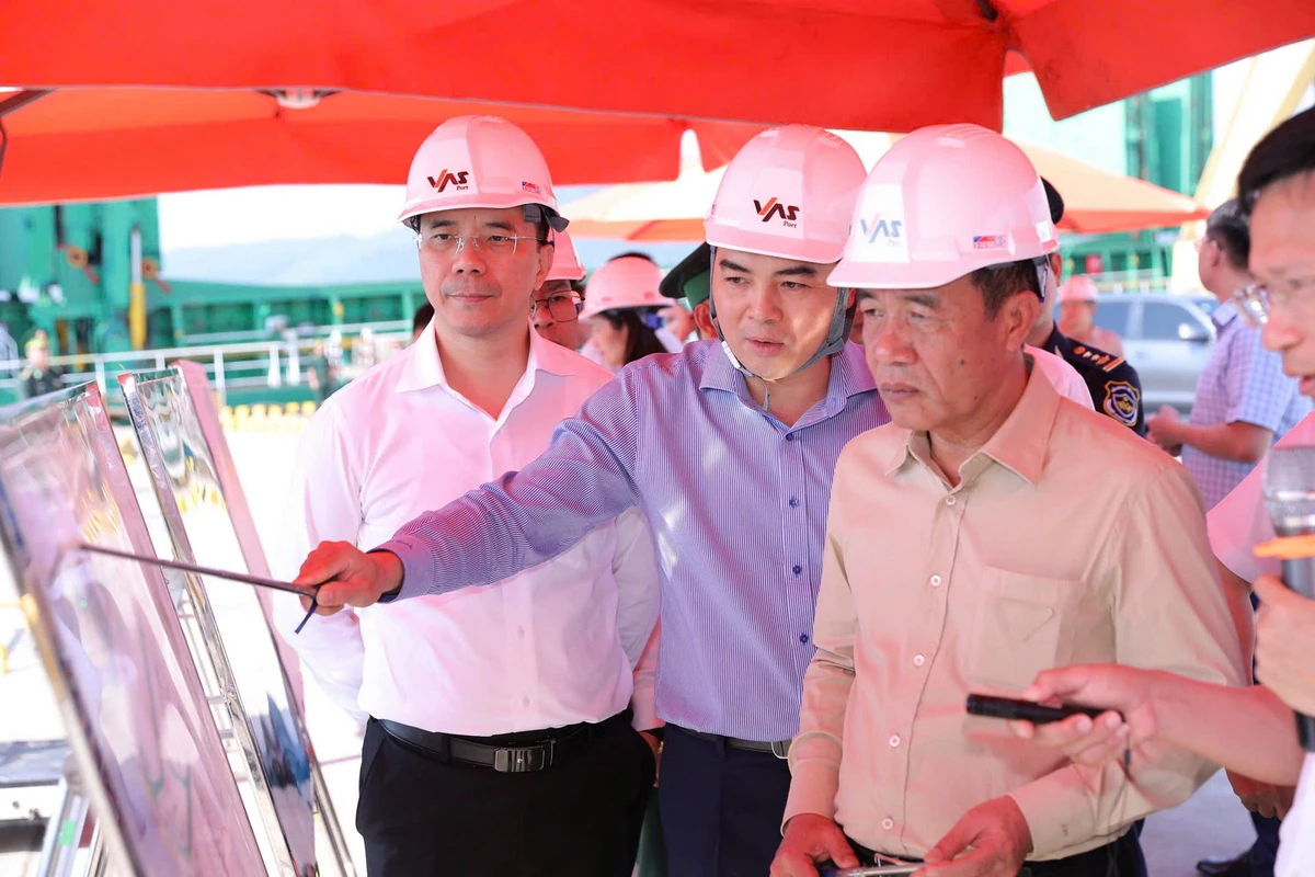 Bí thư Tỉnh ủy Lê Đức Thái: Nhận diện rõ “điểm nghẽn”, tạo đột phá để phát triển Khu Kinh tế Nghi Sơn xứng với tầm vóc và sự kỳ vọng