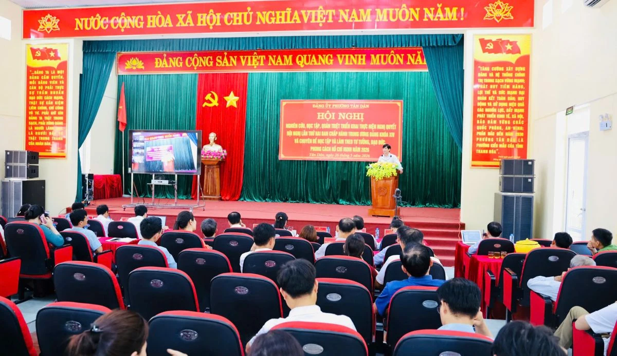 Phường Tân Dân tổ chức nghiên cứu chuyên đề học tập và làm theo tư tưởng, đạo đức, phong cách Hồ Chí Minh