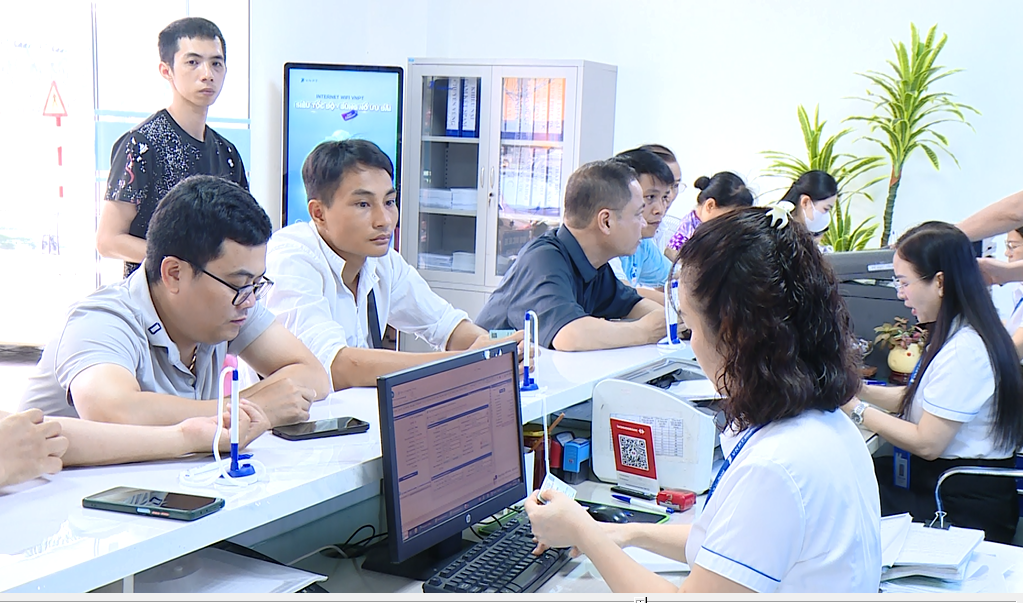 Nhà mạng tăng tốc chuẩn hóa thuê bao trước “giờ G”