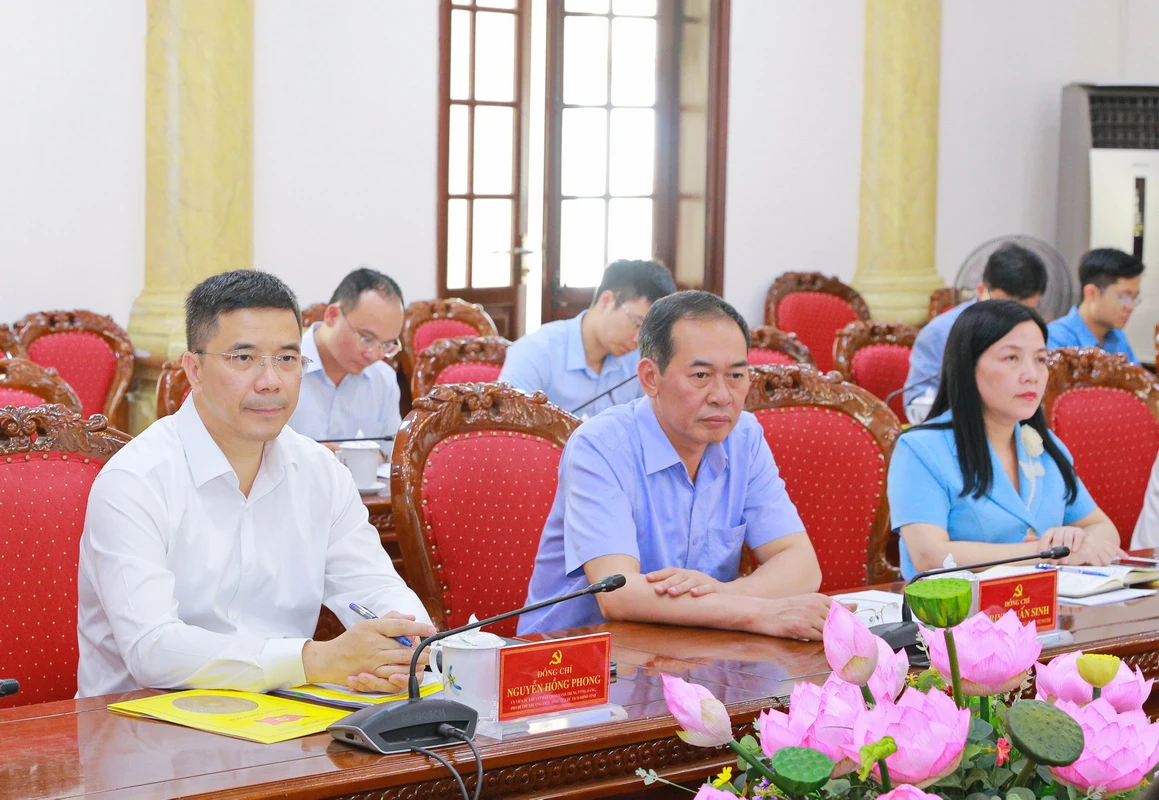 Công bố quyết định và kế hoạch giám sát thường xuyên việc tháo gỡ khó khăn các dự án tồn đọng, kéo dài tại Thanh Hóa
