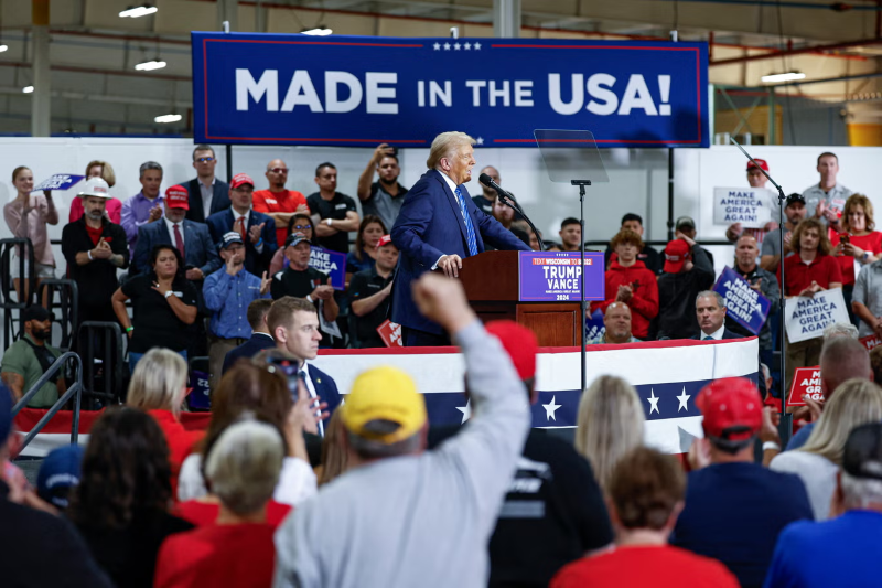 Dư luận Mỹ đặt dấu hỏi lớn về lời hứa thời kỳ hoàng kim của ông Trump