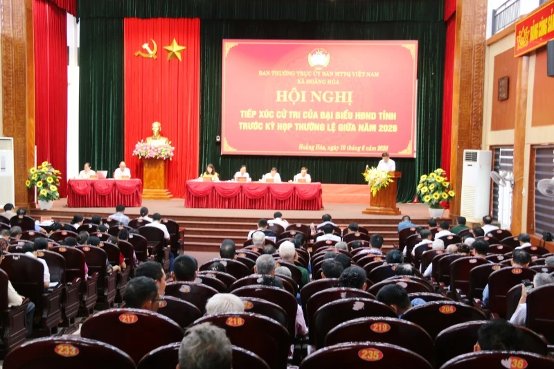 Cử tri xã Hoằng Hóa kiến nghị quy hoạch đô thị và một số chế độ, chính sách đặc thù