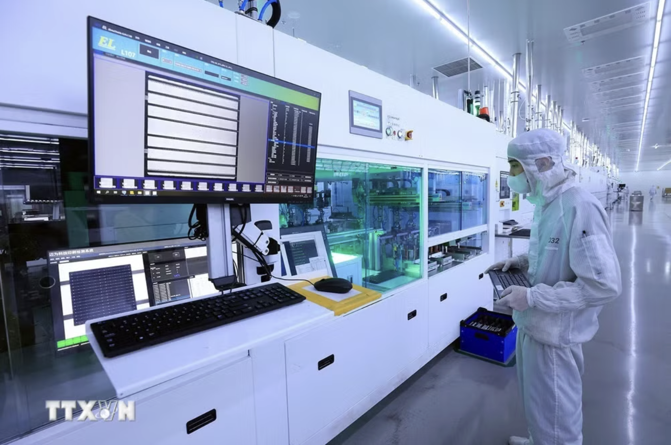 Bộ Chính trị ban hành Nghị quyết mới về phát triển kinh tế có vốn đầu tư nước ngoài - Phần 1
