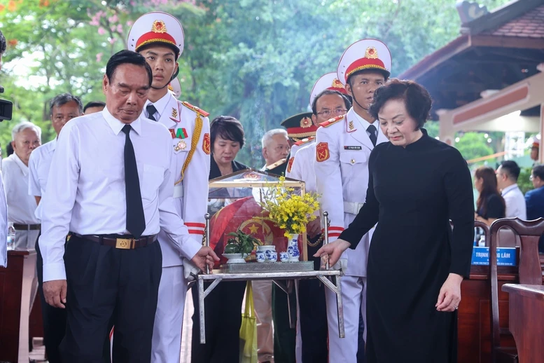 Huy động toàn dân tham gia công tác tìm kiếm, quy tập hài cốt liệt sỹ
