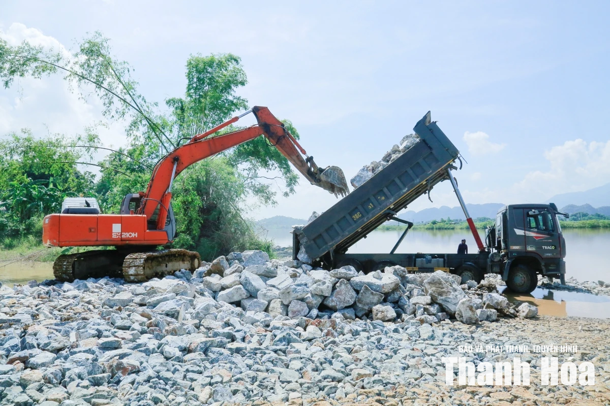 Kiểm tra công tác phòng, chống thiên tai tại 5 xã