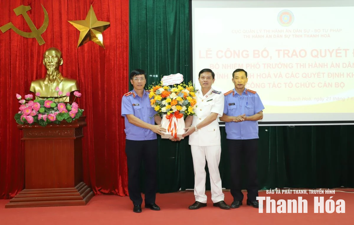 Thi hành án dân sự tỉnh Thanh Hóa công bố các quyết định về công tác cán bộ
