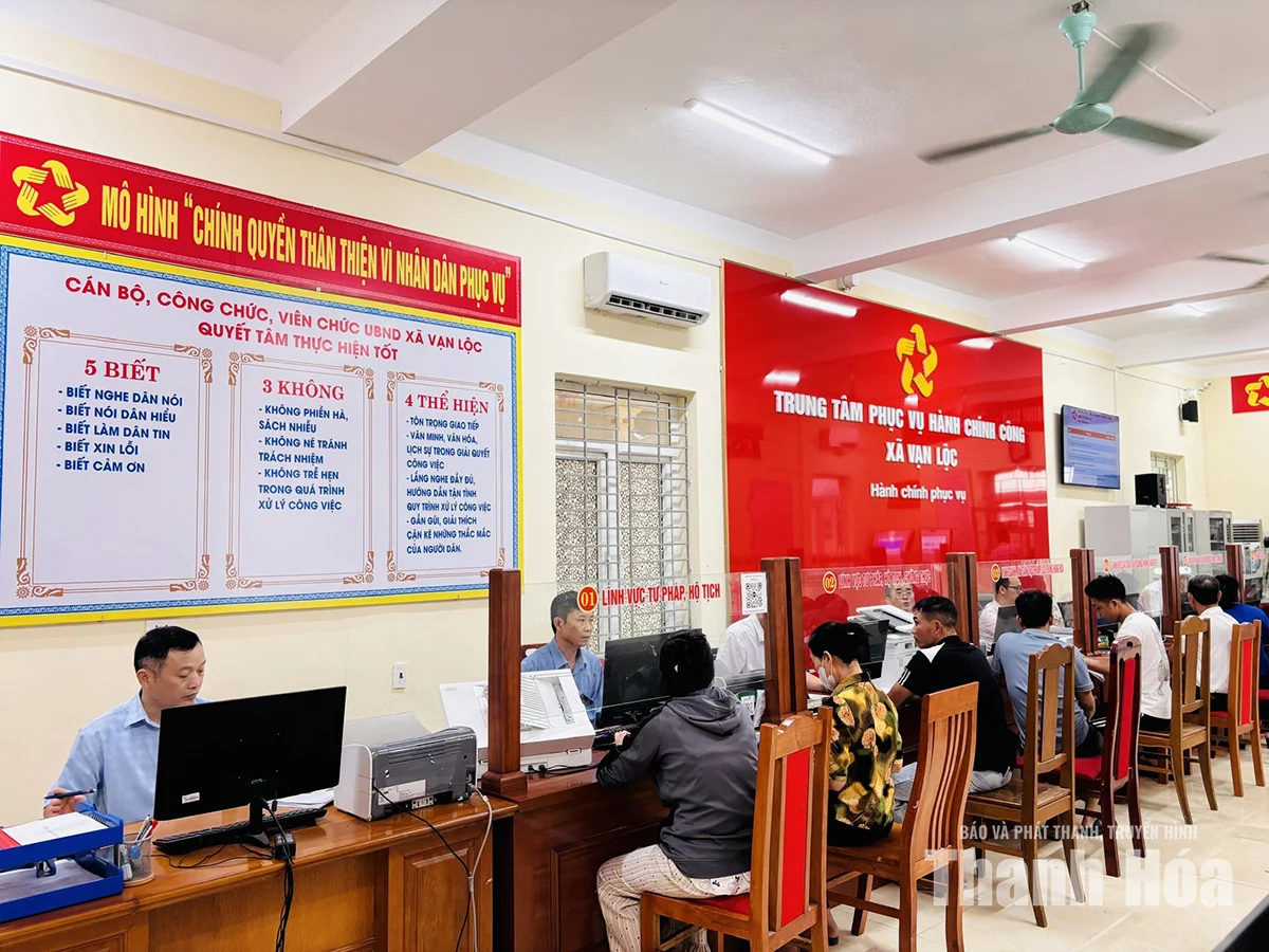 “Kiên định một hành trình vì dân” (Bài 3): Bắt nhịp thời đại