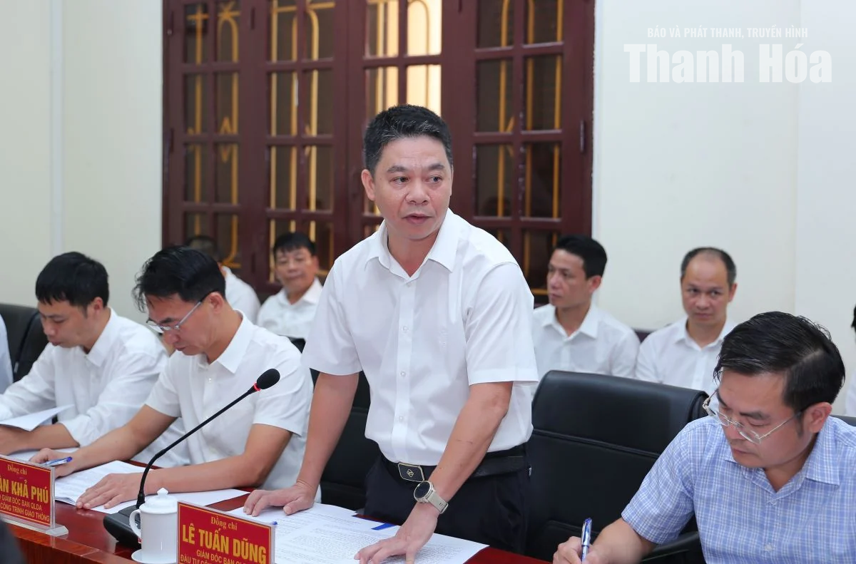 Chủ tịch UBND tỉnh Tô Anh Dũng làm việc với Ban Quản lý dự án đầu tư công trình giao thông Thanh Hóa