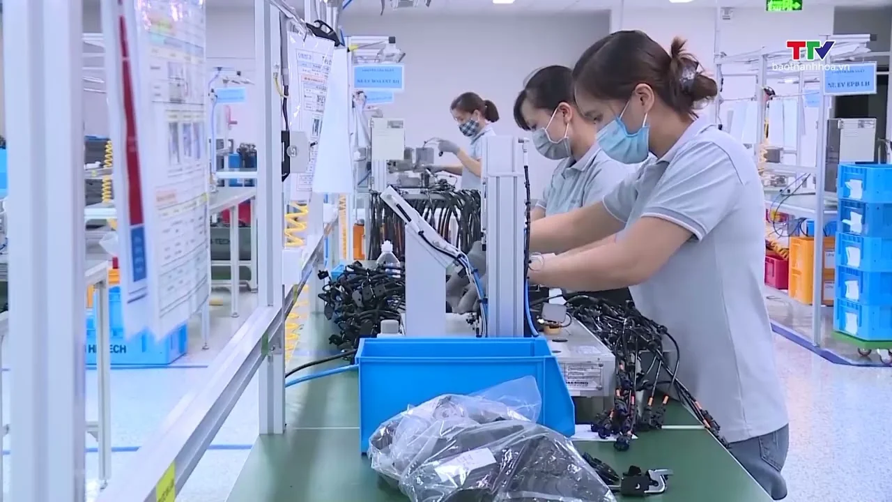 Xuất khẩu hàng hóa Việt Nam duy trì đà tăng trưởng